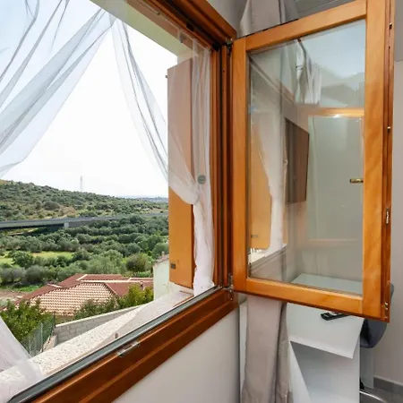 Il Glicine Bed & Breakfast Lu Lioni